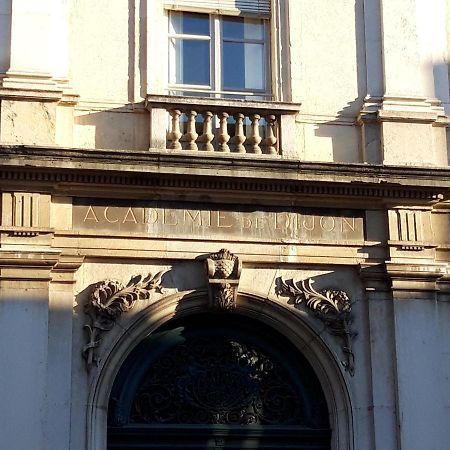 L Erudit Dijon Exterior photo